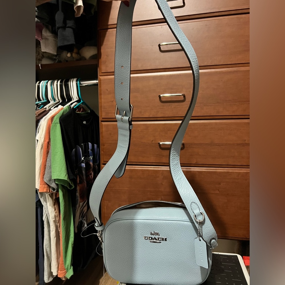 NWT Coach crossbody - Picture 3 of 8